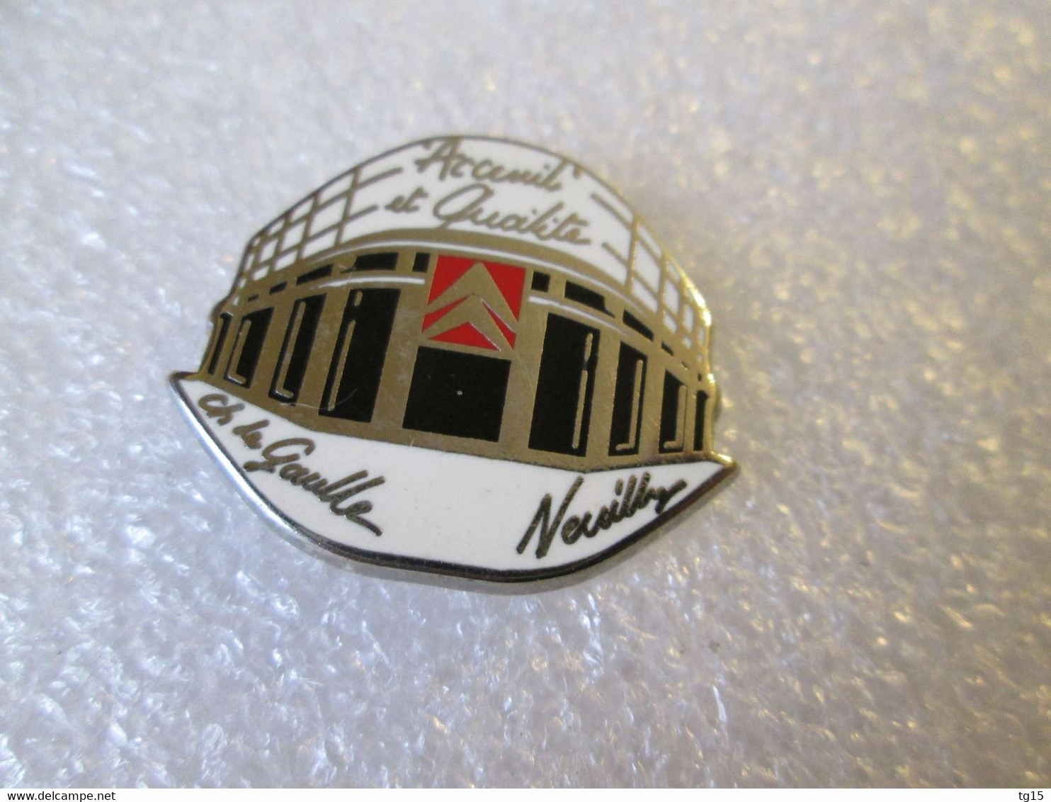 PIN'S    CITROEN    CHARLES DE GAULLE   NEUILLY  Zamak  PICHARD - Citroën