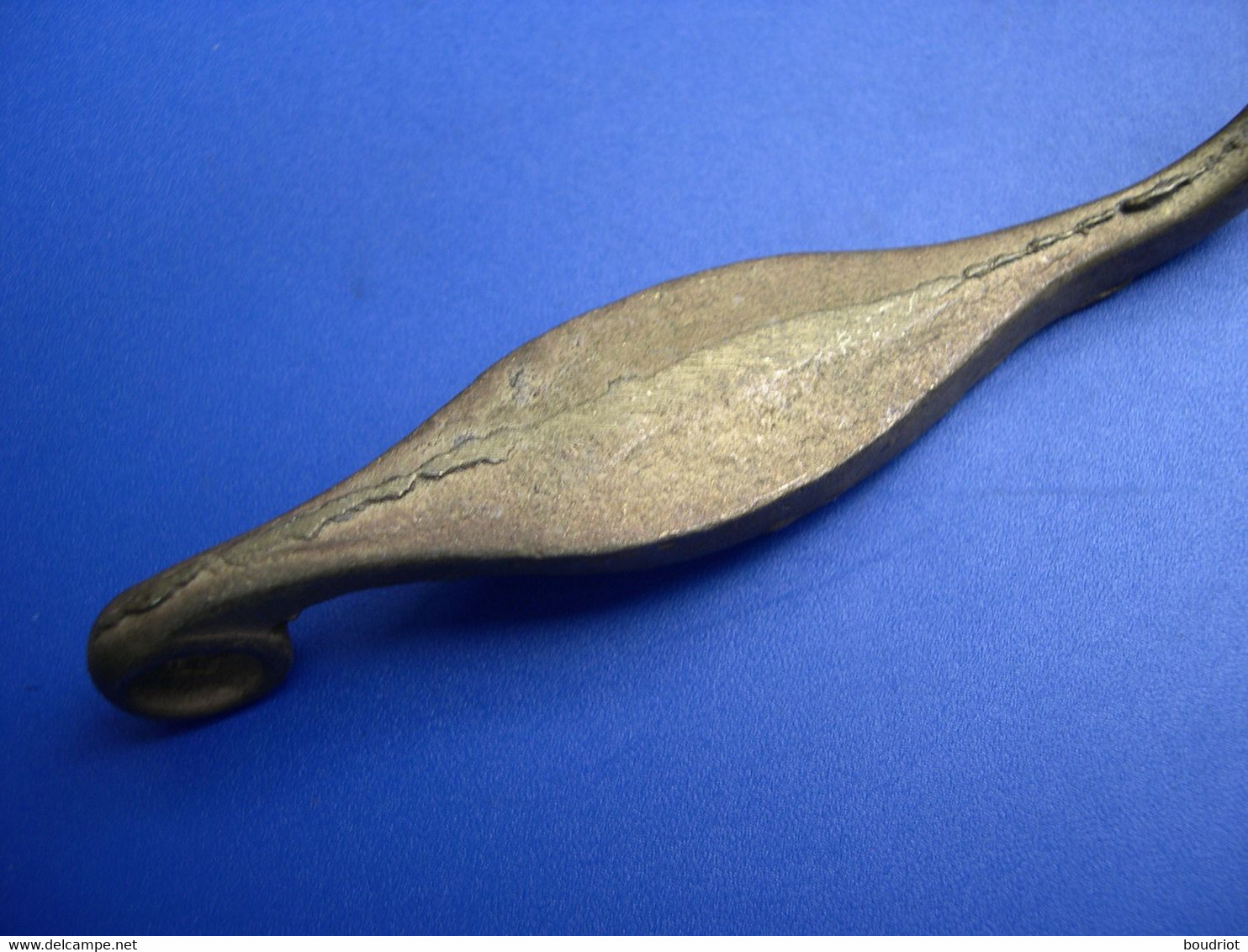 Reproducion  En Laiton De Branche De Garde Pour Sabre Russe - Knives/Swords