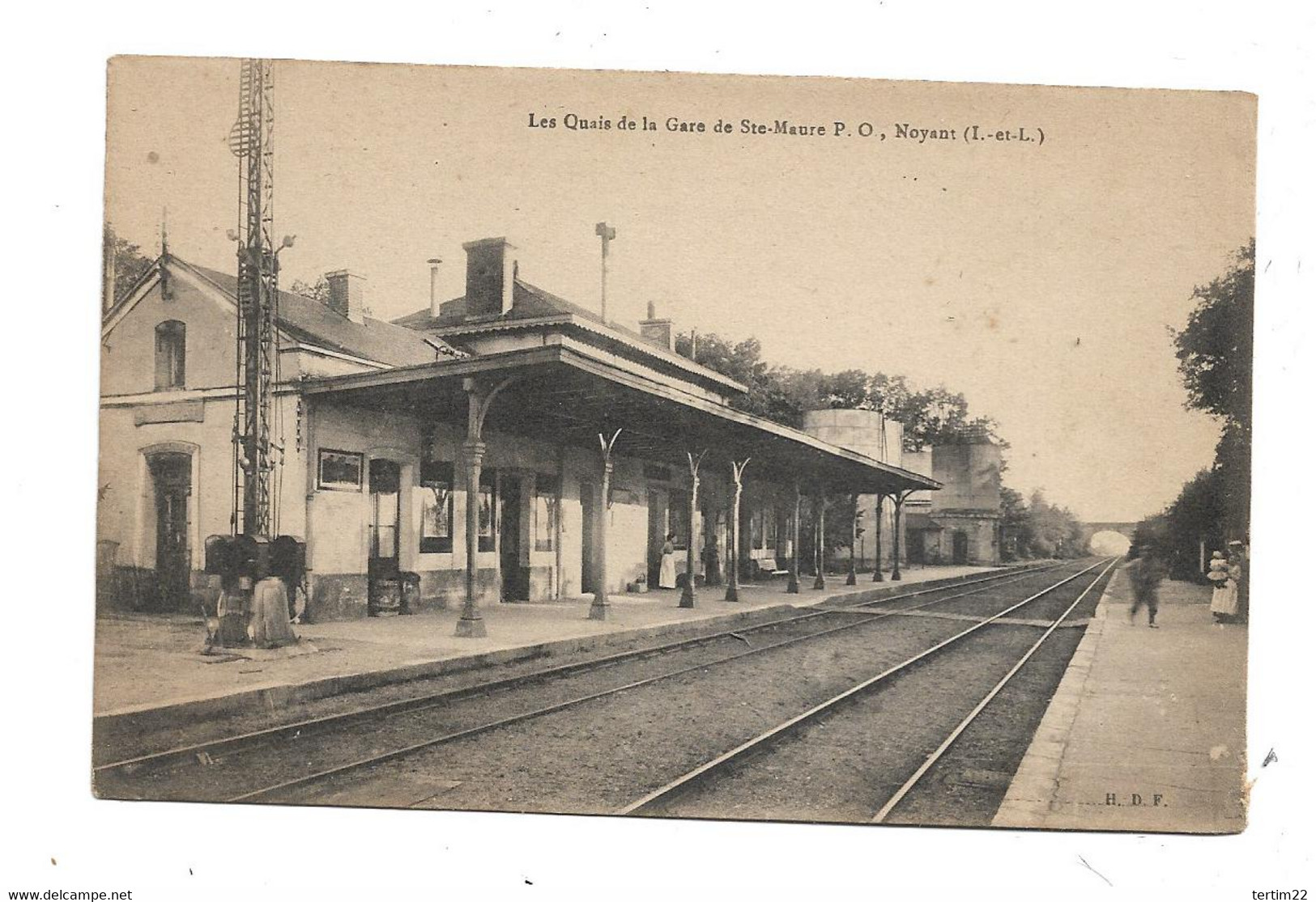 LES QUAIS DE LA GARE DE STE MAURE P.O. NOYANT - Other & Unclassified