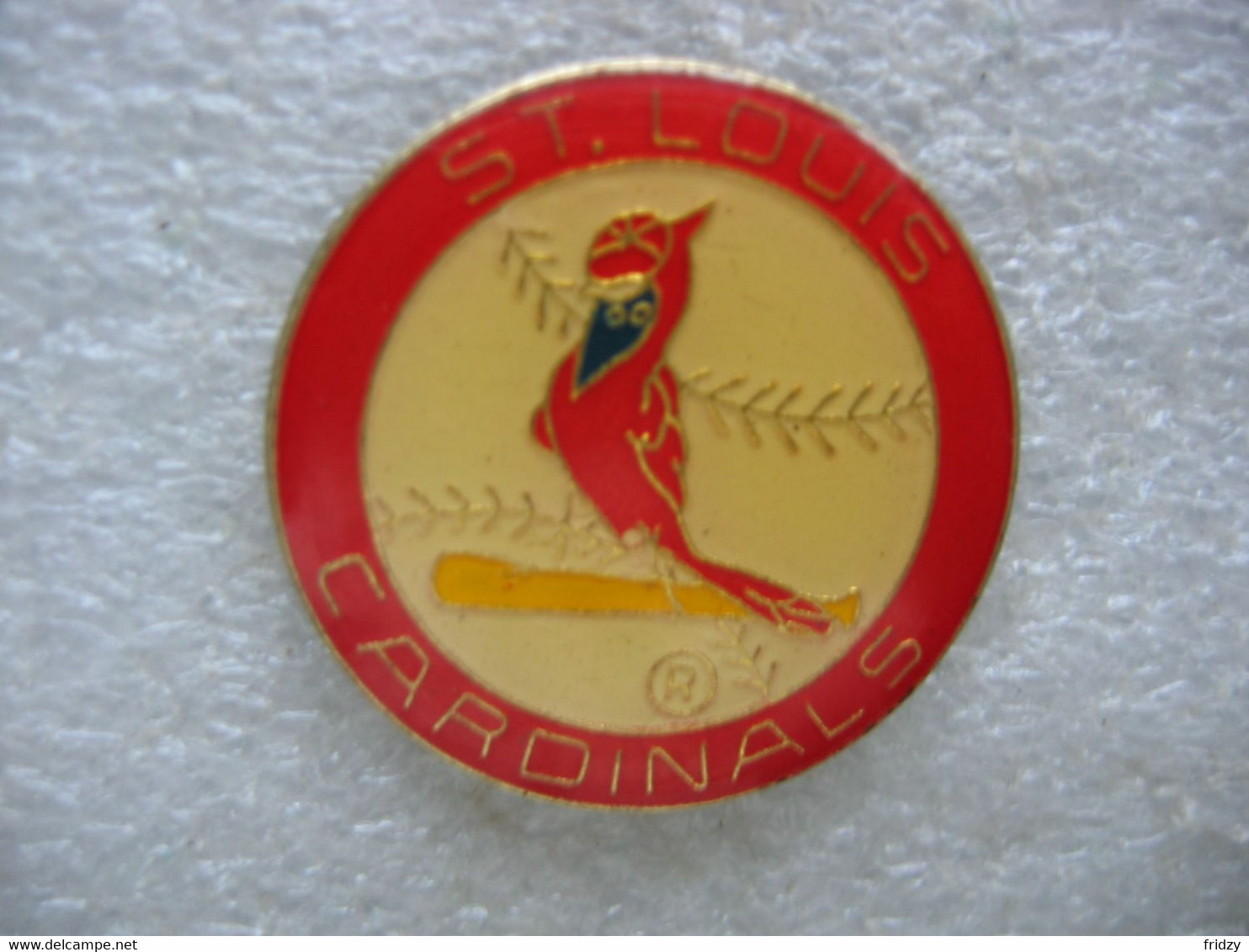 Pin's Des Cardinals De St-Louis, Sont Franchisés De Baseball De La Ligue Majeure De Baseball Située à St-Louis, Missouri - Honkbal