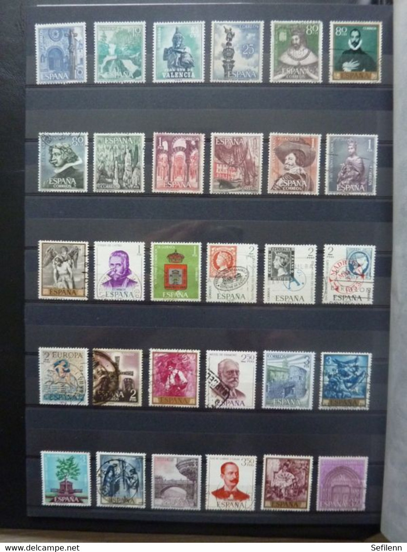 Spain/Espana with stamps and M/Sheets in binder