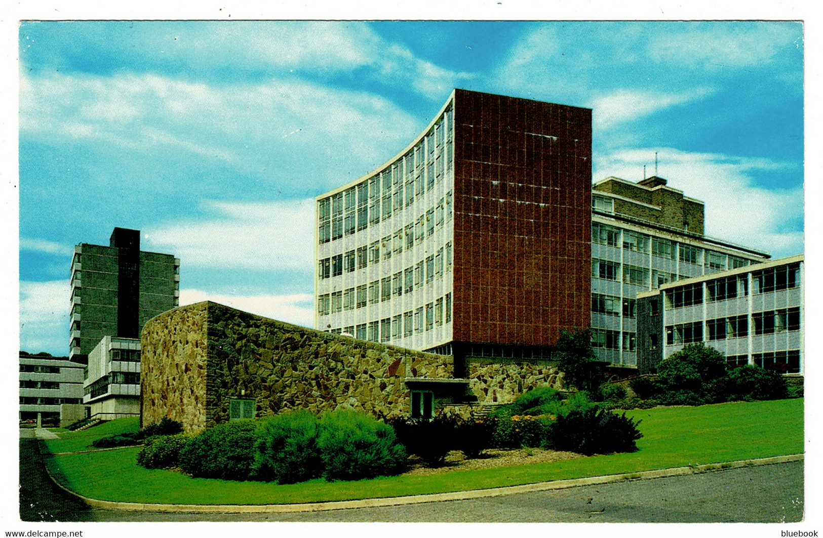 Ref 1502 - Postcard - The New University Buildings Aberystwyth Cardiganshire Wales - Cardiganshire