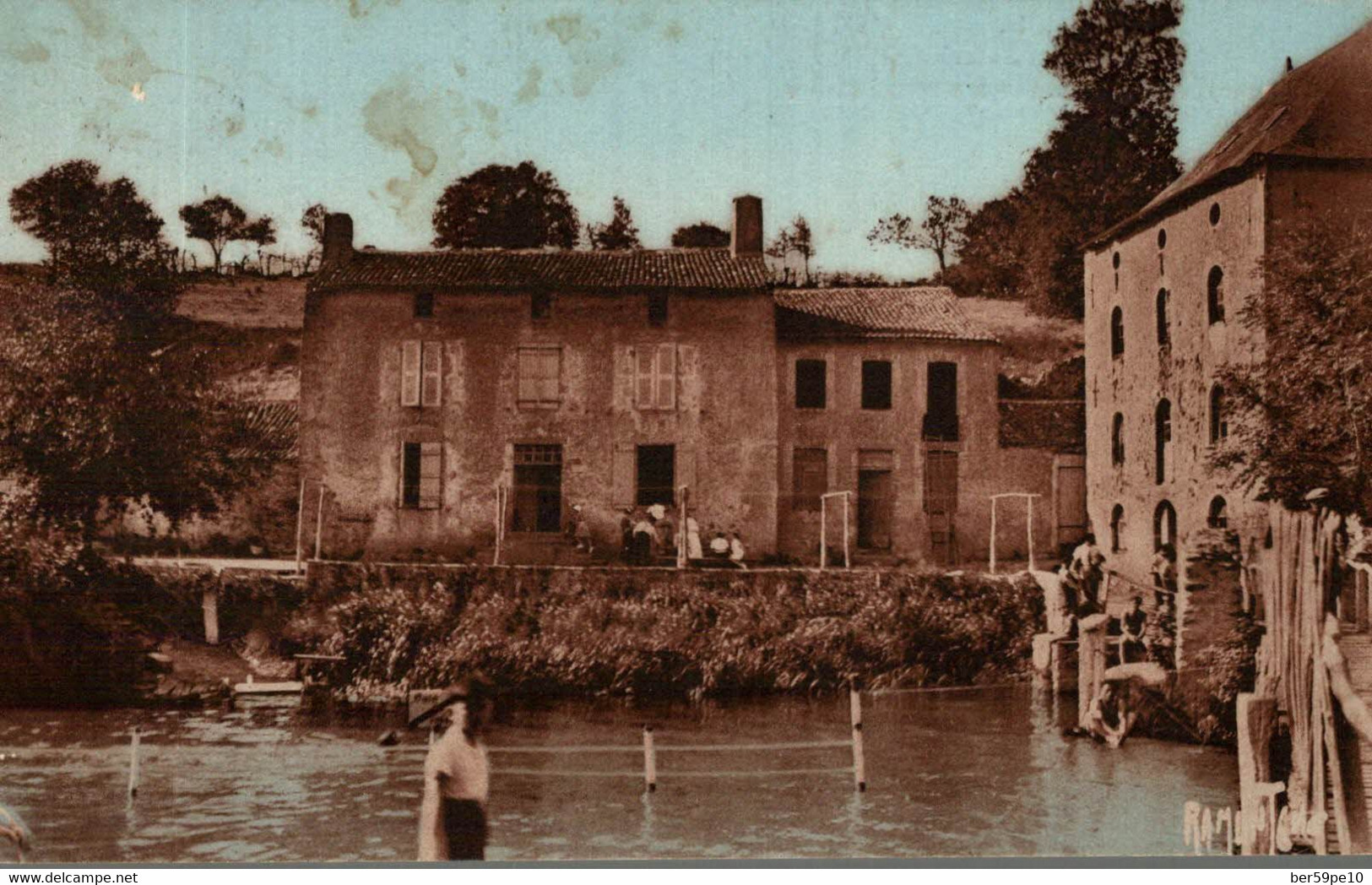 79 PARTHENAY LA BAIGNADE DU THOUET - Parthenay