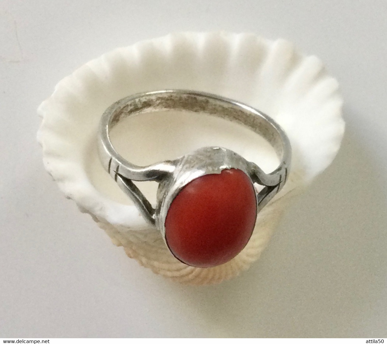 Anellino D’argento Con Corallo Rosso Vero, Misura N.9 (per Neonato O Mano Molto Piccola). - Rings