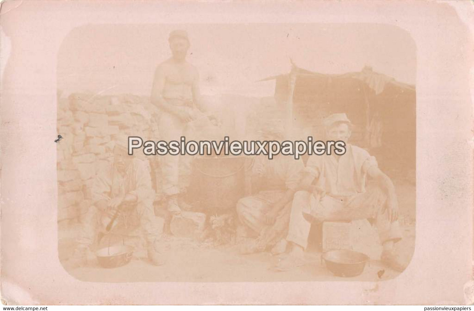 CARTE PHOTO KADOUSSA 1914 COMPAGNIE MONTEE  LE REPAS ? - Andere & Zonder Classificatie