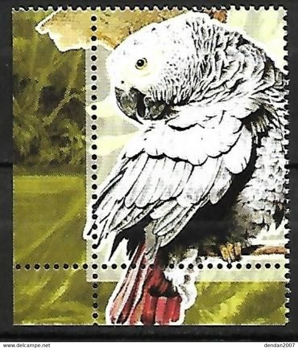 Guinea Bissau - MNH ** 2005 :     Grey Parrot -  Psittacus Erithacus + Picture From Same Bloc - Parrots