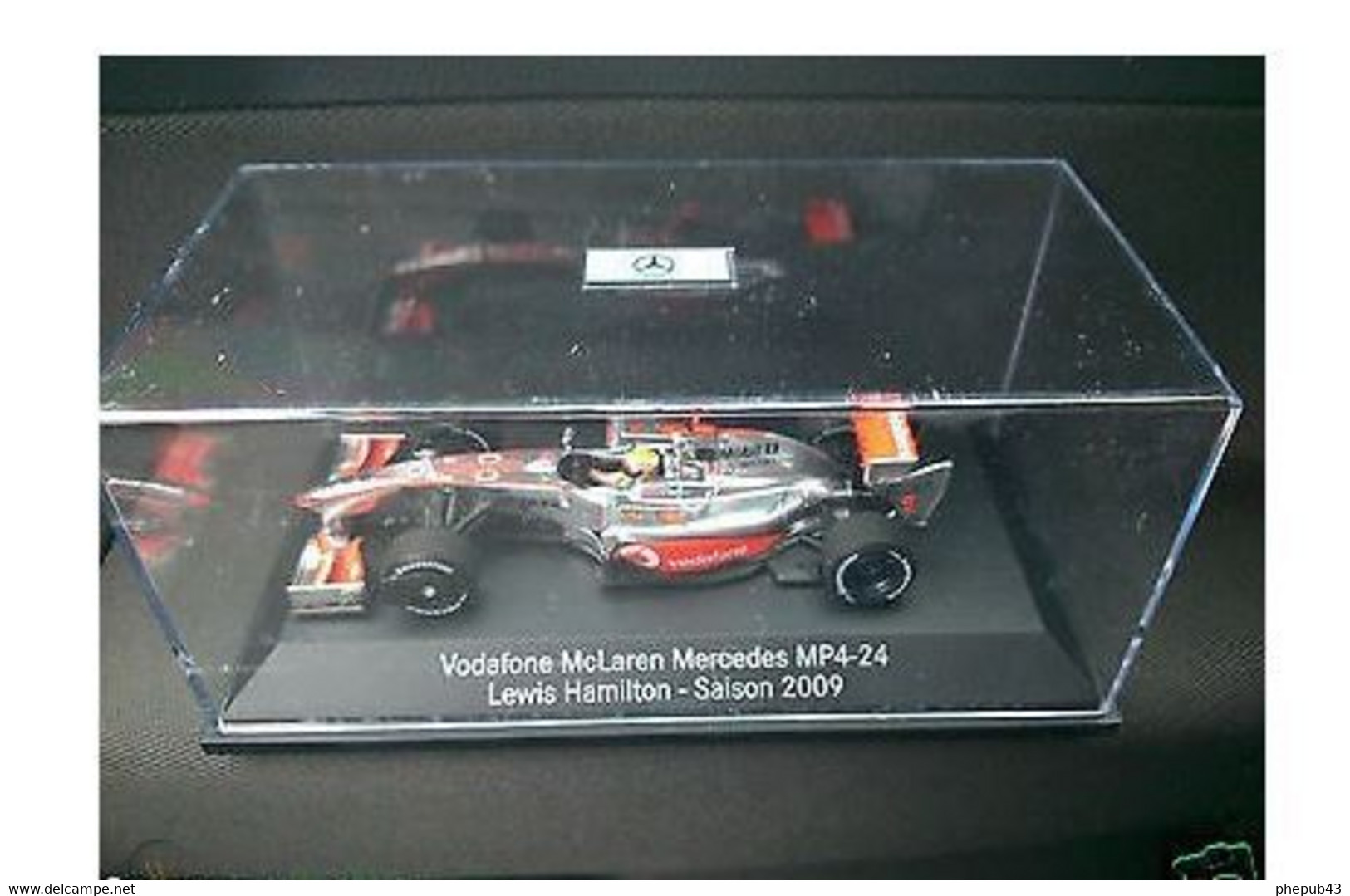 McLaren Mercedes MP4-24 - Lewis Hamilton - FI Season 2009 #1 - Minichamps (Mercedes Box) - Minichamps