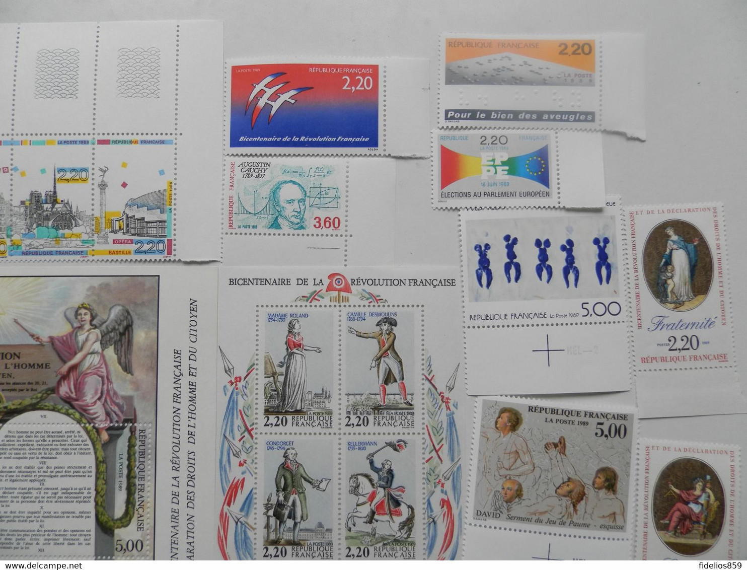 FRANCE ANNEE COMPLETE 1989 SOIT 48 TIMBRES ET 2BLOCS NEUFS SANS CHARNIERE NI TRACE LUXE - 1980-1989