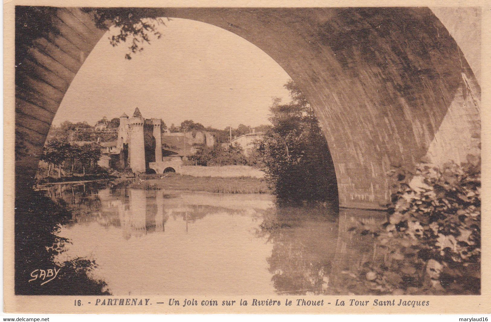 Parthenay - Un Joli Coin Sur La Rivière Le Thouet - La Tour Saint Jacques - Parthenay