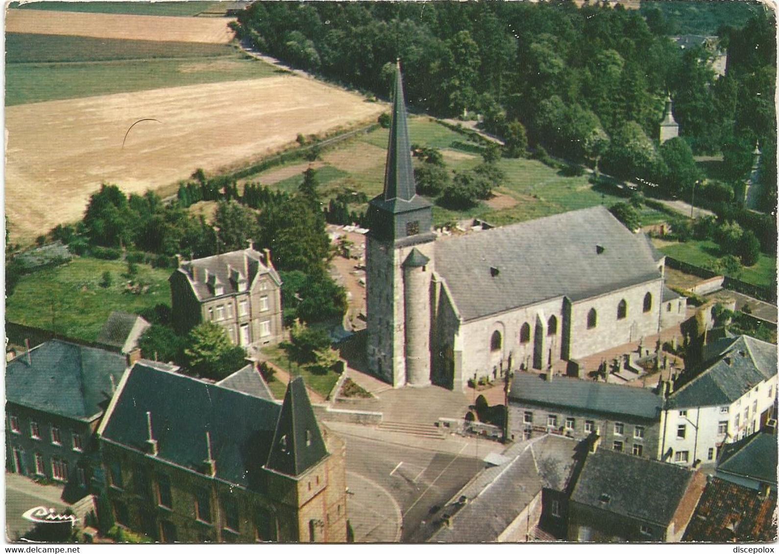 AA3931 Gerpinnes - Vue Aerienne De L'Eglise Romane / Viaggiata 1975 - Gerpinnes