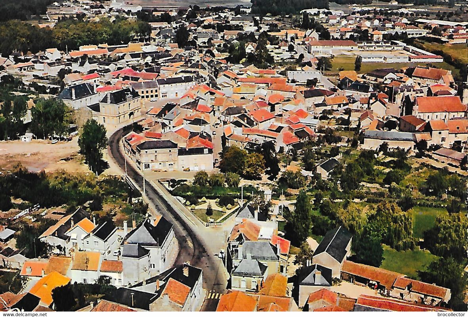 LENCLOITRE  ( 86 )  -  Vue Générale ( C.P.M. , Gd - Ft ) - Lencloitre