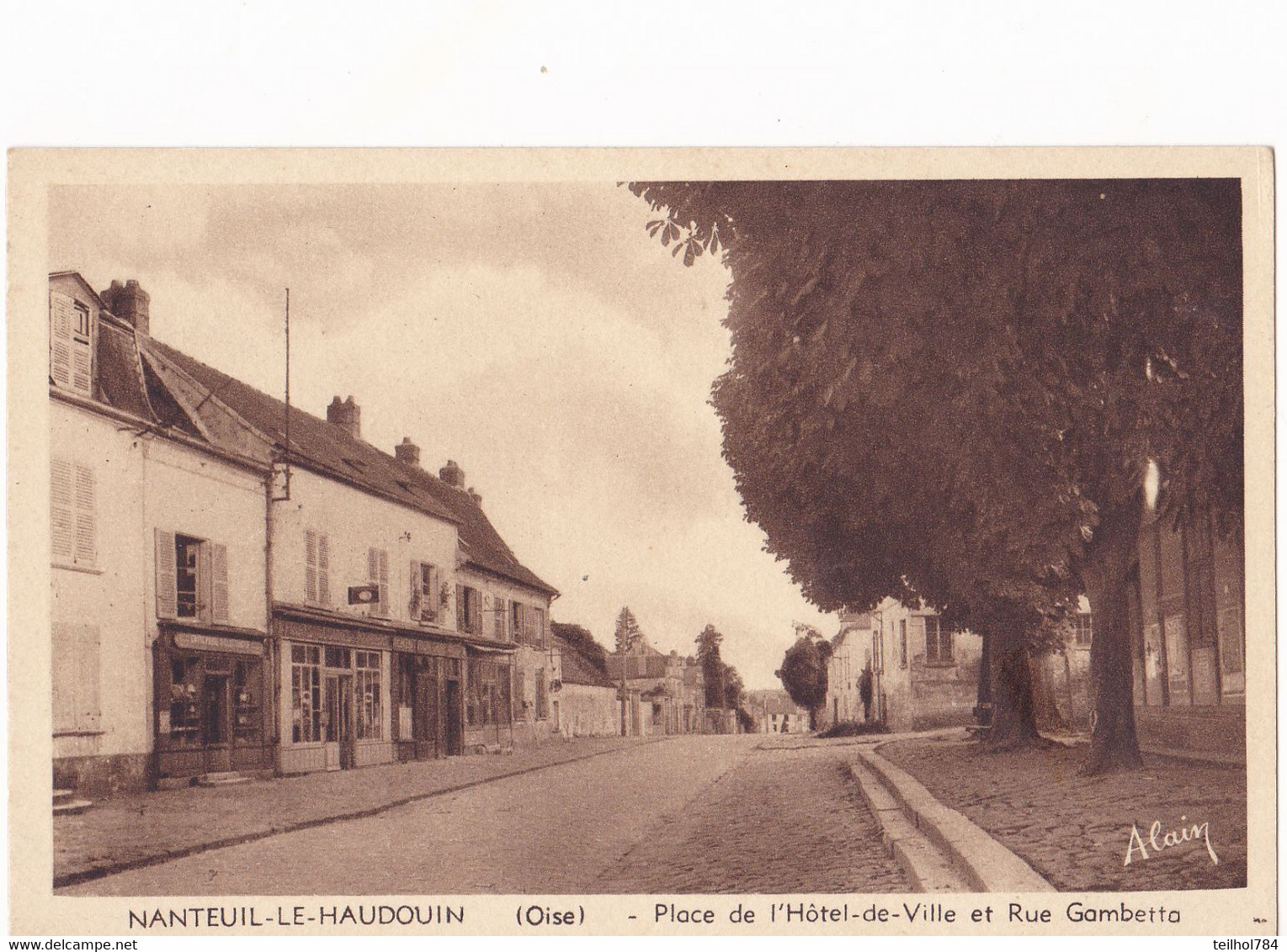 NANTEUIL LE HAUDOUIN -  PLACE DE L HOTEL DE VILLE ET RUE GAMBETTA - Nanteuil-le-Haudouin