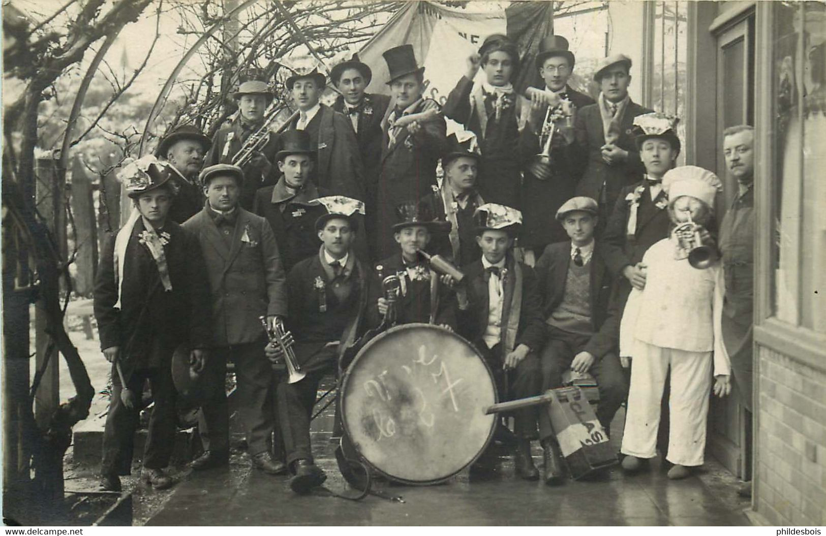 SEINE ET MARNE  CHAMPAGNE SUR SEINE  (carte Photo) Groupe De Conscrits 1927 - Champagne Sur Seine