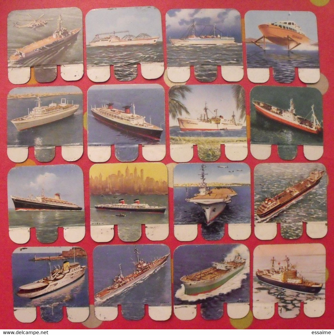 Lot De 16 Plaquettes Bateaux. Huilor Samo Chat Ambré Cremolive. Lot 1 - Plaques En Tôle (après 1960)