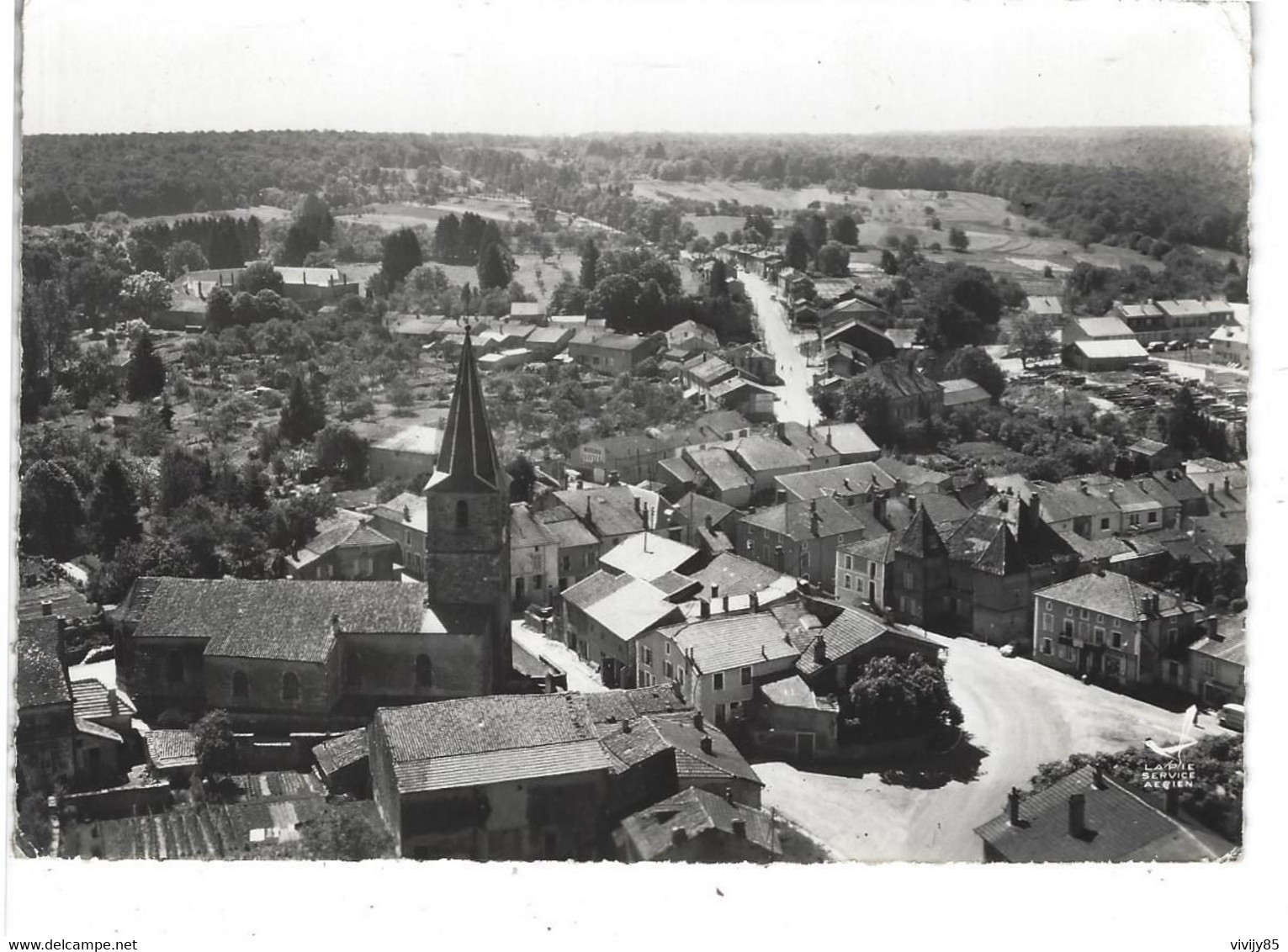 88 - BULGNEVILLE - ( VOSGES ) - T.Belle Vue Du Centre " En Avion Au-dessus De " - Bulgneville