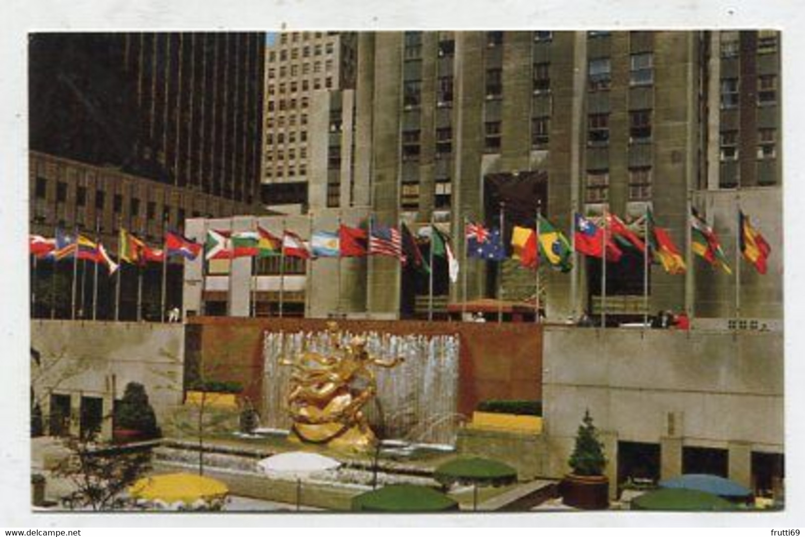 AK 012103 USA - New York City - Rockefeller Center - Prometheus Statue - Places & Squares