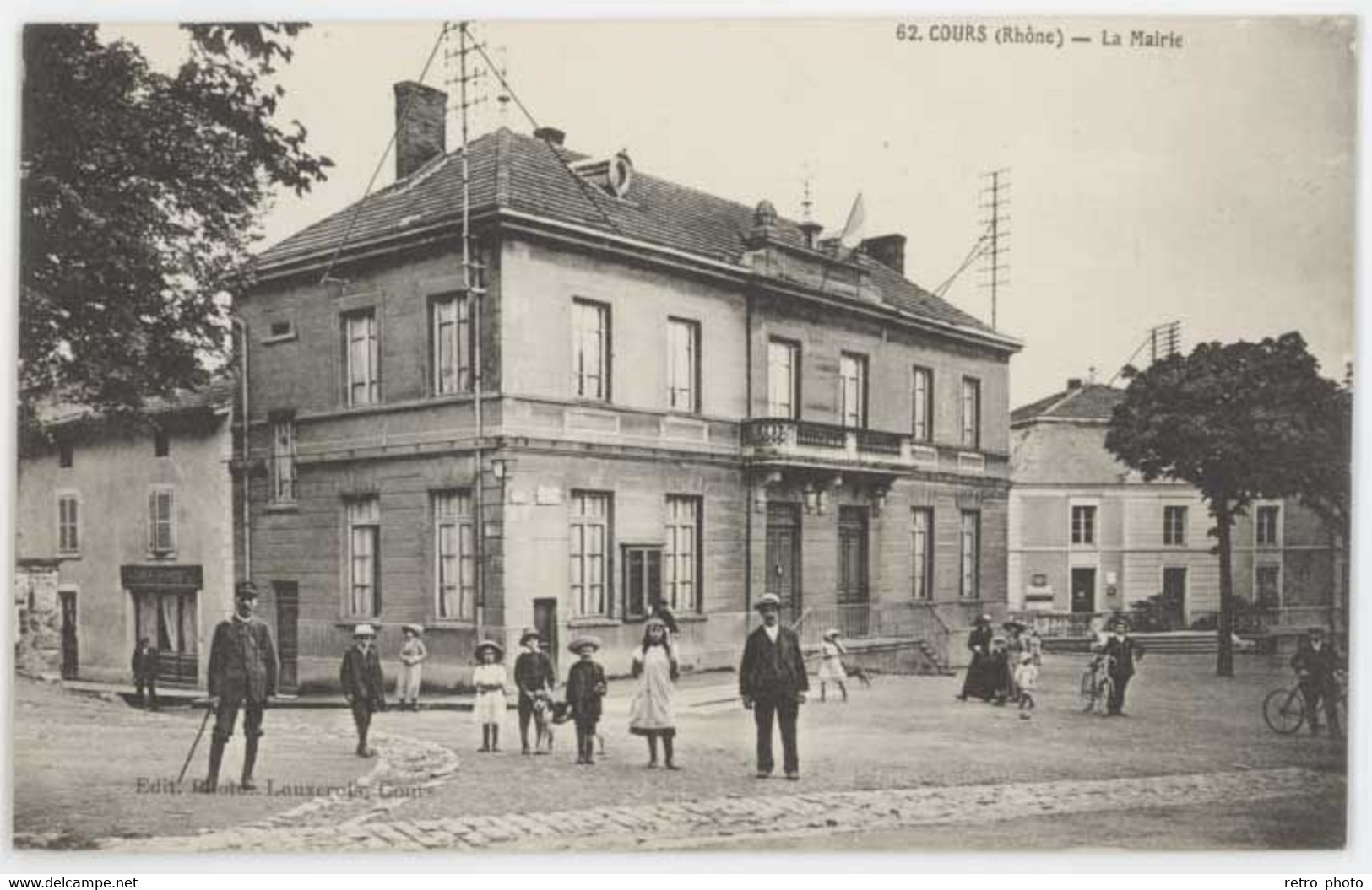 Cpa Rhône - Cours - La Mairie - Cours-la-Ville