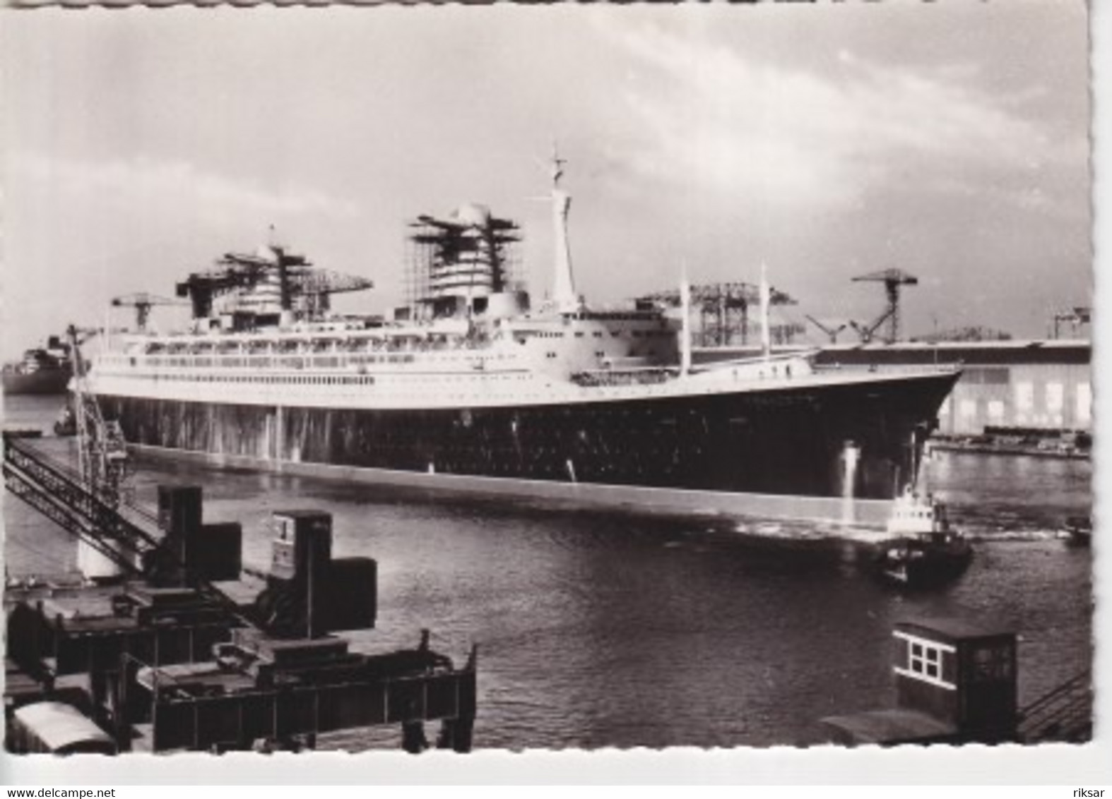 BATEAU PAQUEBOT(FRANCE) SAINT NAZAIRE - Piroscafi