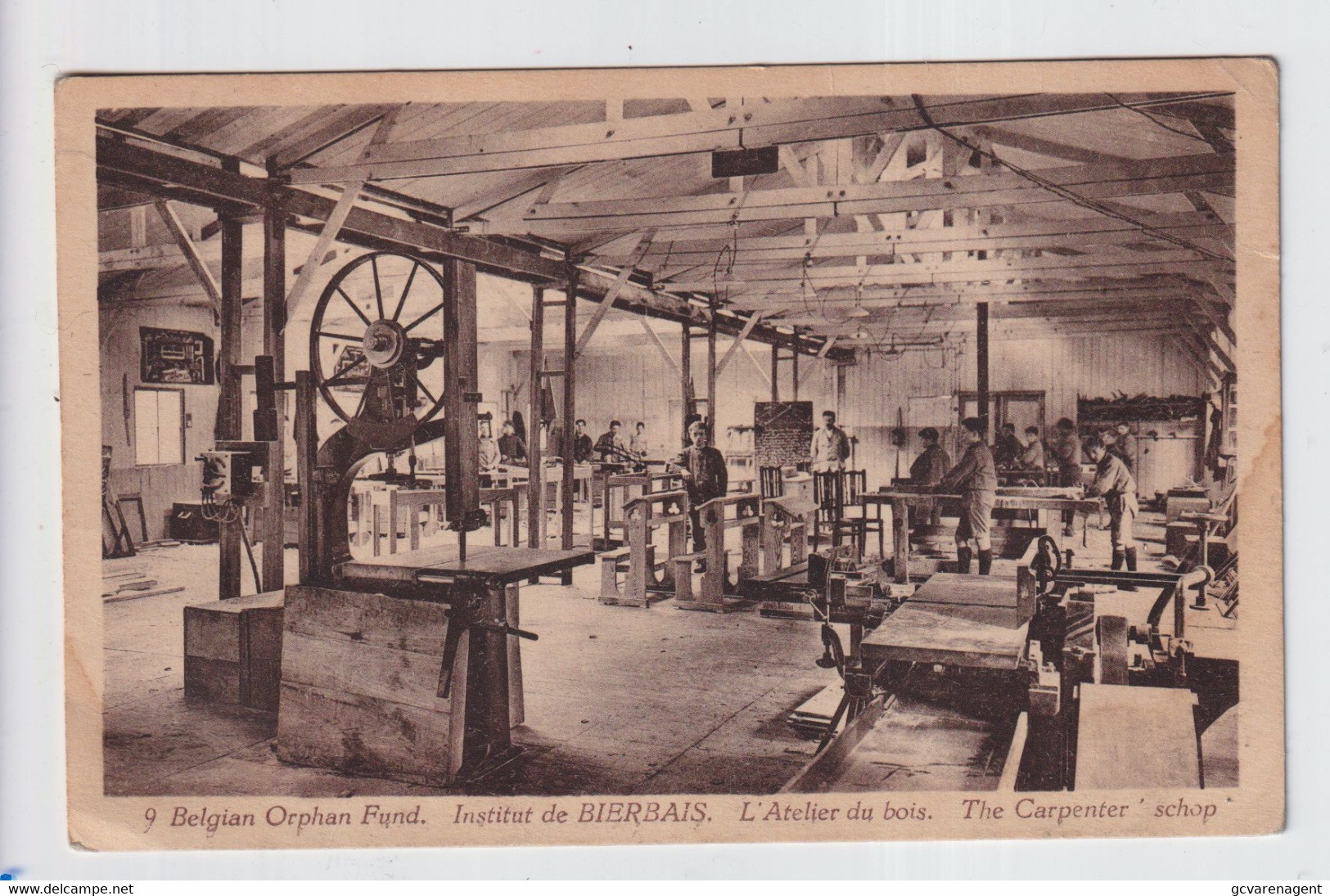 BELGIAN ORPHAN FUND . INSTITUT DE BIERBAIS .L'ATELIER DU BOIS . THE CARPENTER SCHOP - Mont-Saint-Guibert