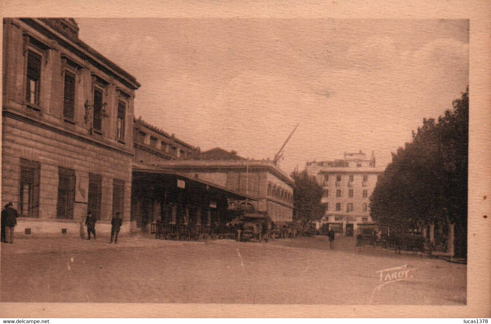 13 / MARSEILLE / GARE SAINT CHARLES COTE ARRIVEE / TARDY 87 - Stazione, Belle De Mai, Plombières