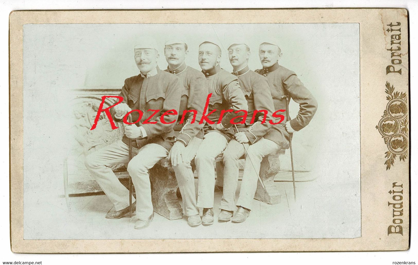 Old Photo Ancienne Oude Foto Op Karton Men In Uniform Hommes Mannen In Uniform - Unclassified