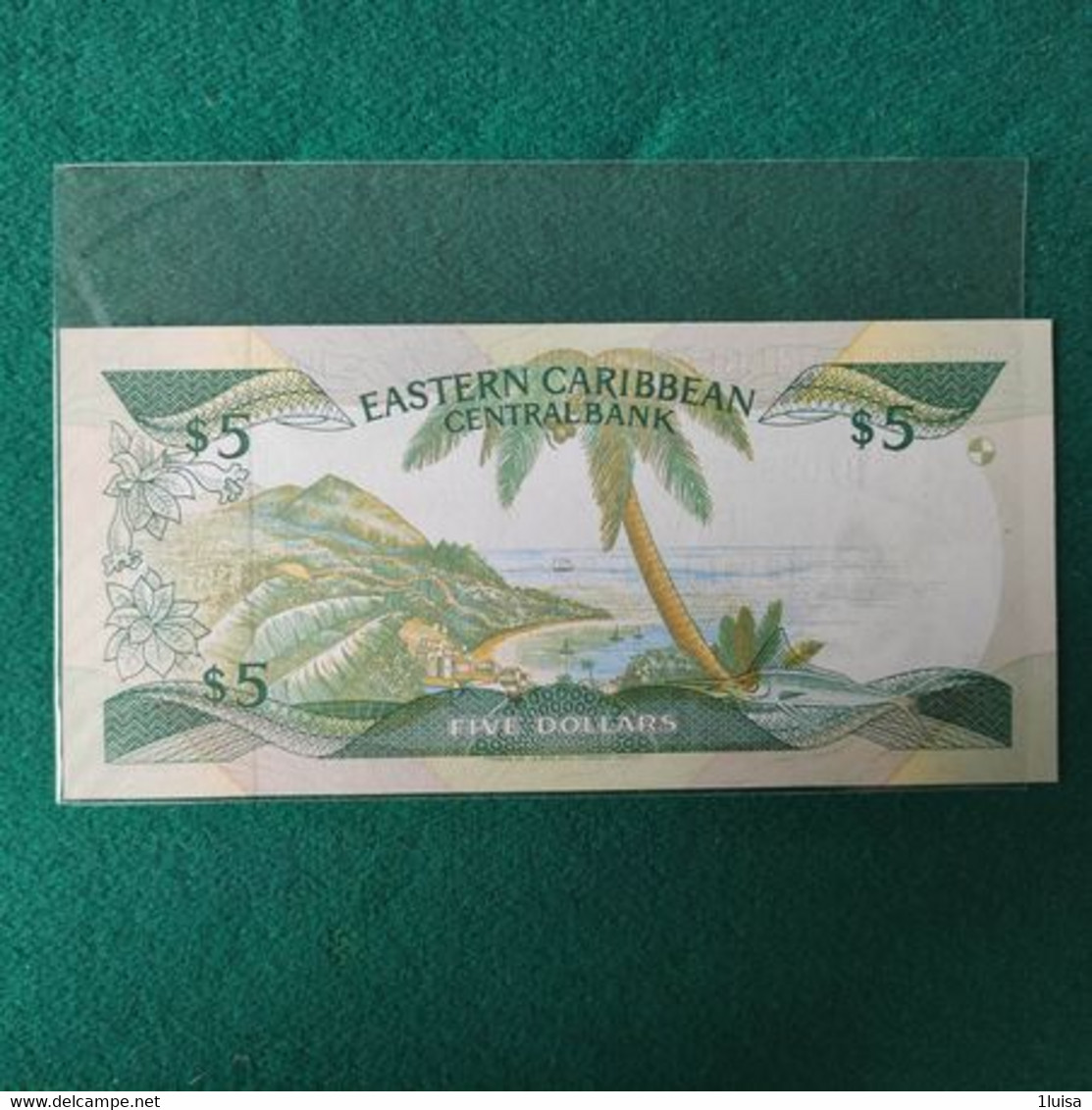 EAST CARIBBEAN 5 DOLLARS - East Carribeans