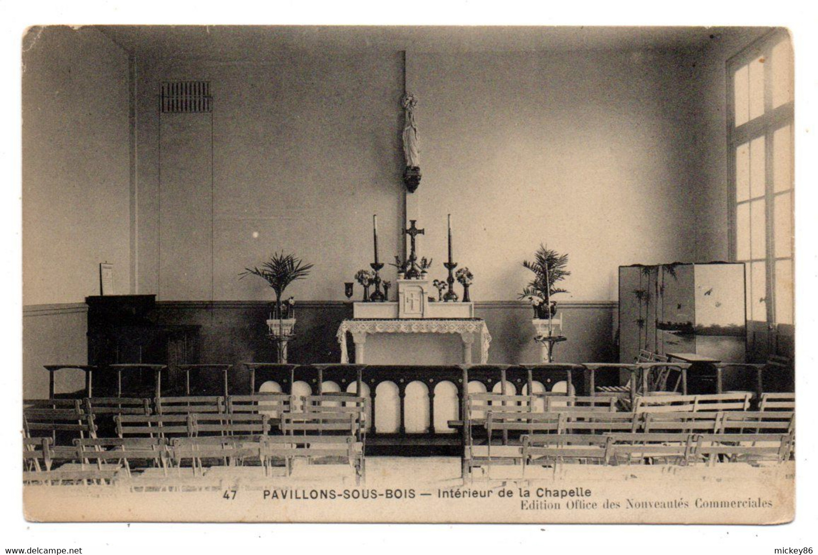 LES PAVILLONS SOUS BOIS -- Intérieur De La Chapelle .................à Saisir - Les Pavillons Sous Bois