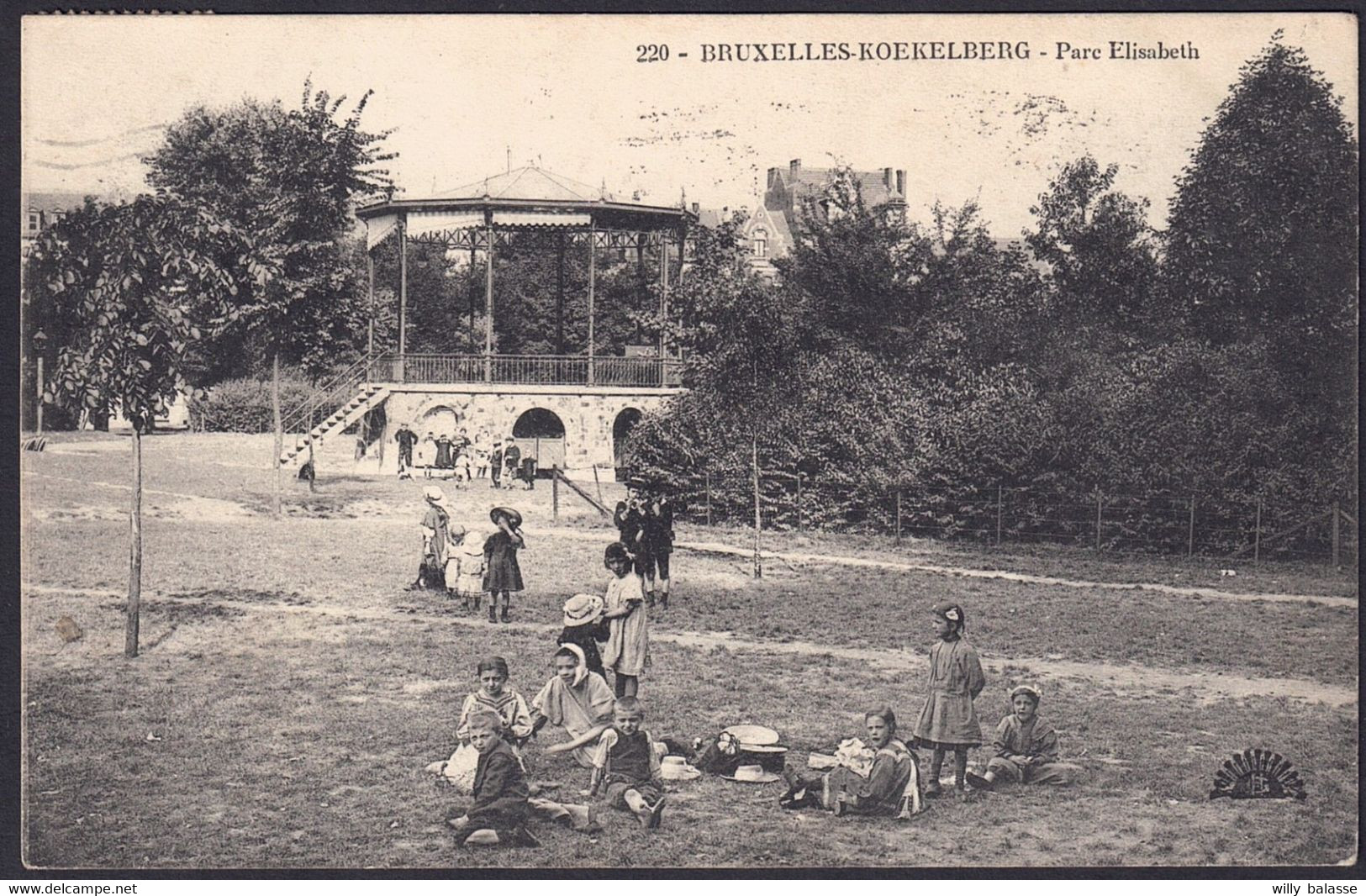 +++ CPA - Bruxelles - KOEKELBERG - Parc Elisabeth - Animation  // - Koekelberg