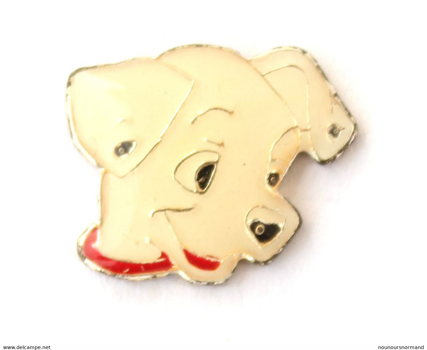 Petit Pin's TETE DE CHIOT DALMATIEN - Dessin Animé Des 101 Dalmatiens - Modèle 2/3 - Disney - K662 - Disney