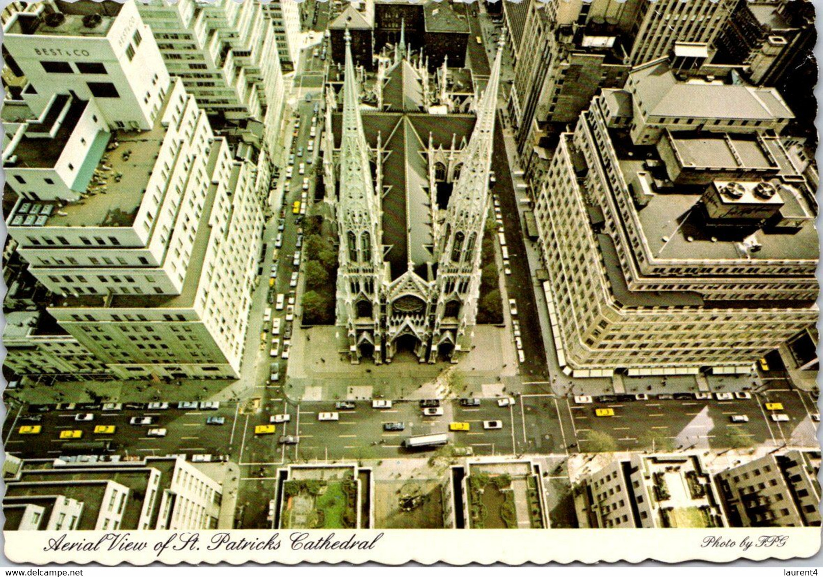 (2 B 12) USA Posted To Denmark - 1982 - New York St Patrick Cathedral - Églises