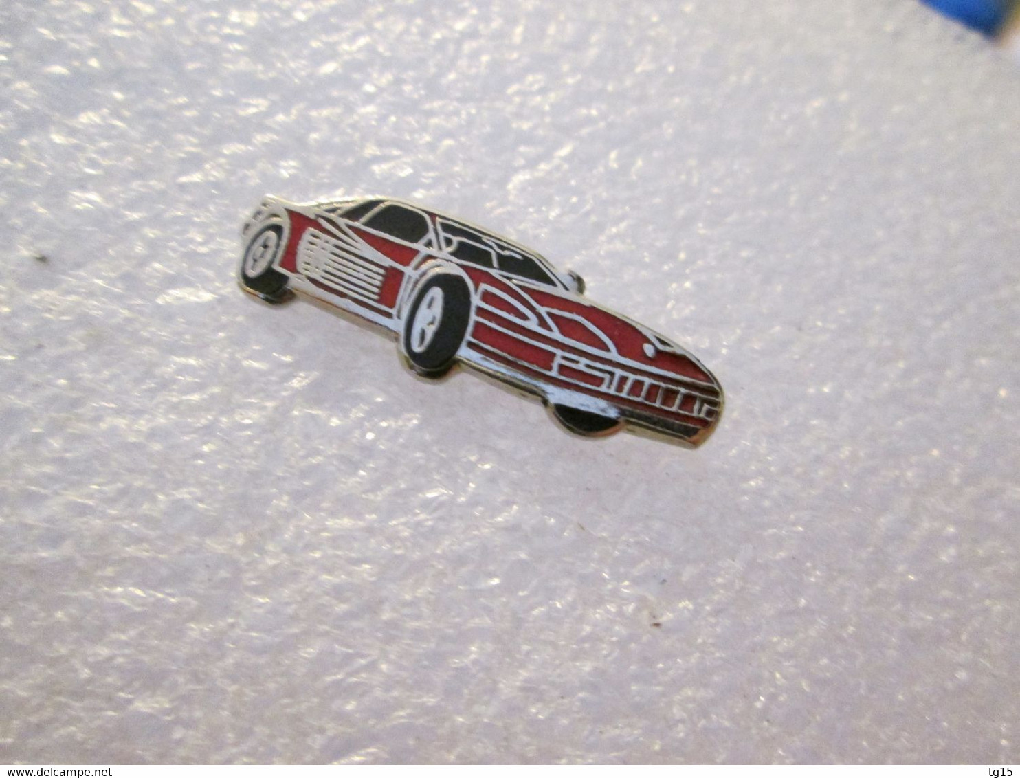 PIN'S    FERRARI   512 TESTA ROSSA   email grand feu