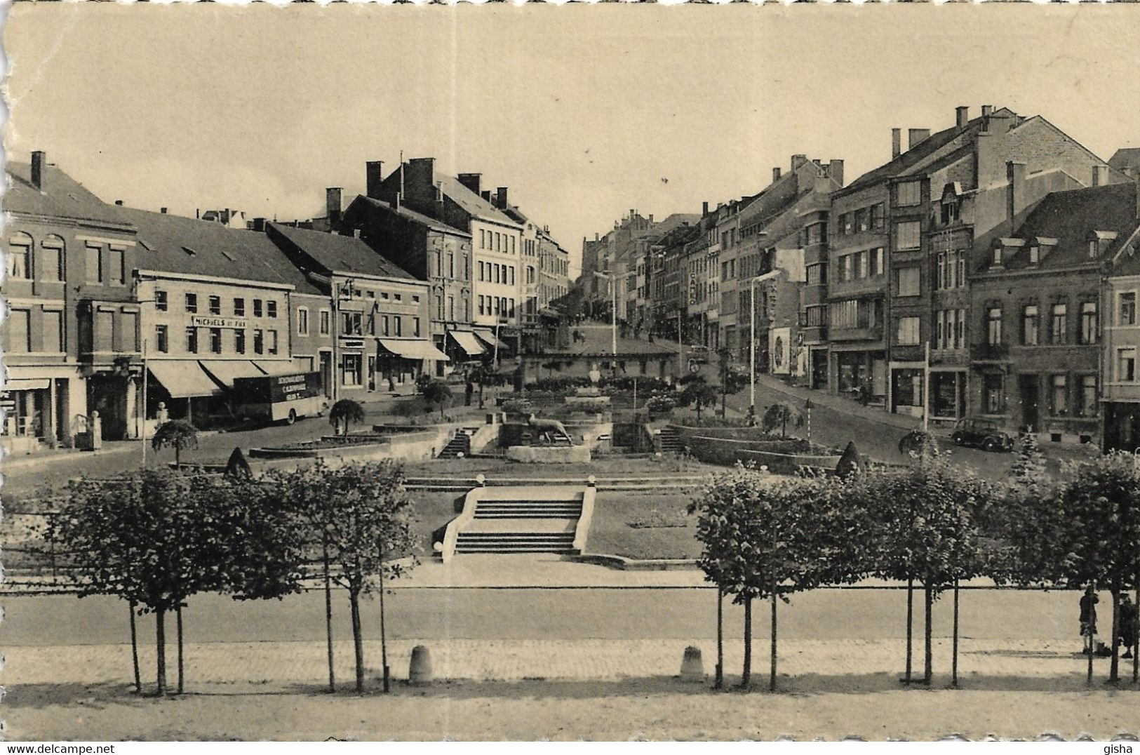 Arlon   Le Square Reine Astrid - Arlon