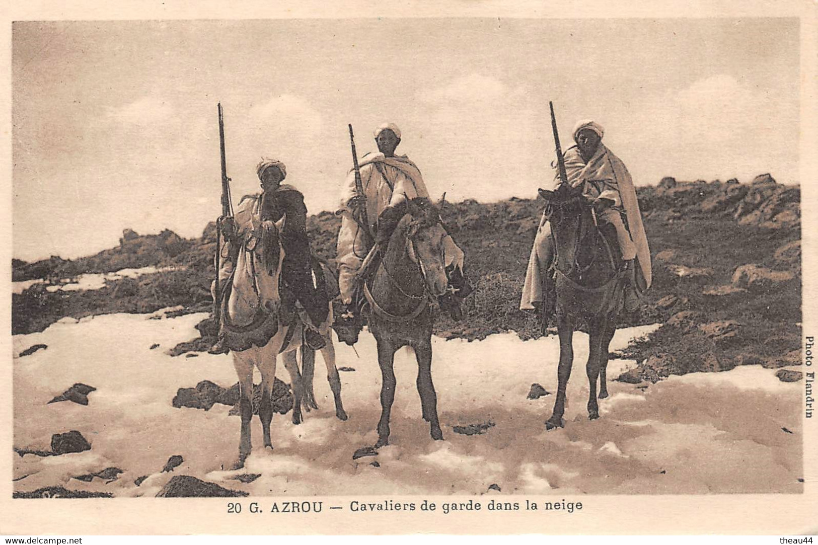 ¤¤   -   MAROC   -   AZROU    -  Cavaliers De Garde Dans La Neige    -   ¤¤ - Other & Unclassified
