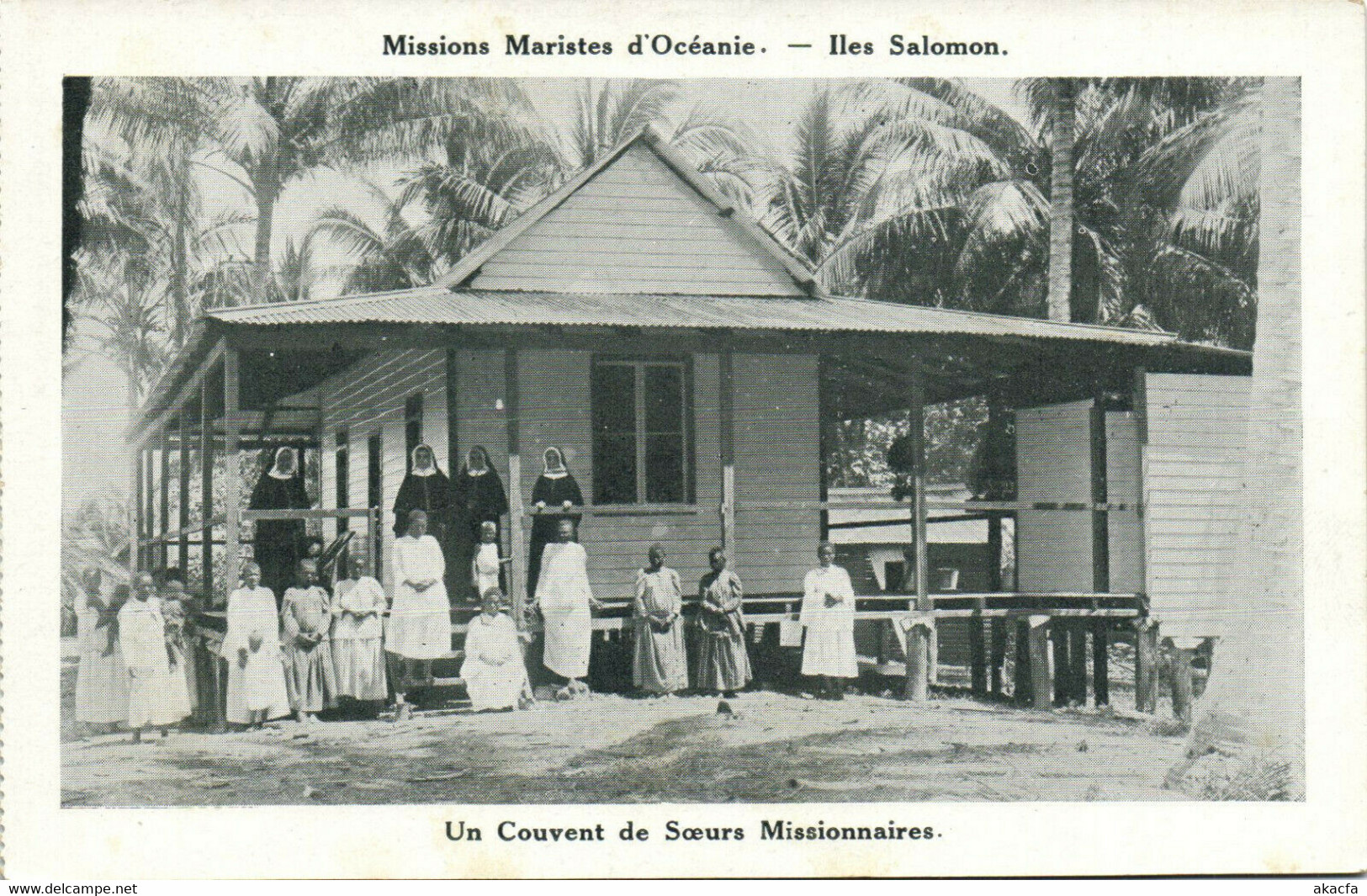 PC ILES SALOMON, UN COUVENT DE SCEURS, Vintage Postcard (b31451) - Solomoneilanden