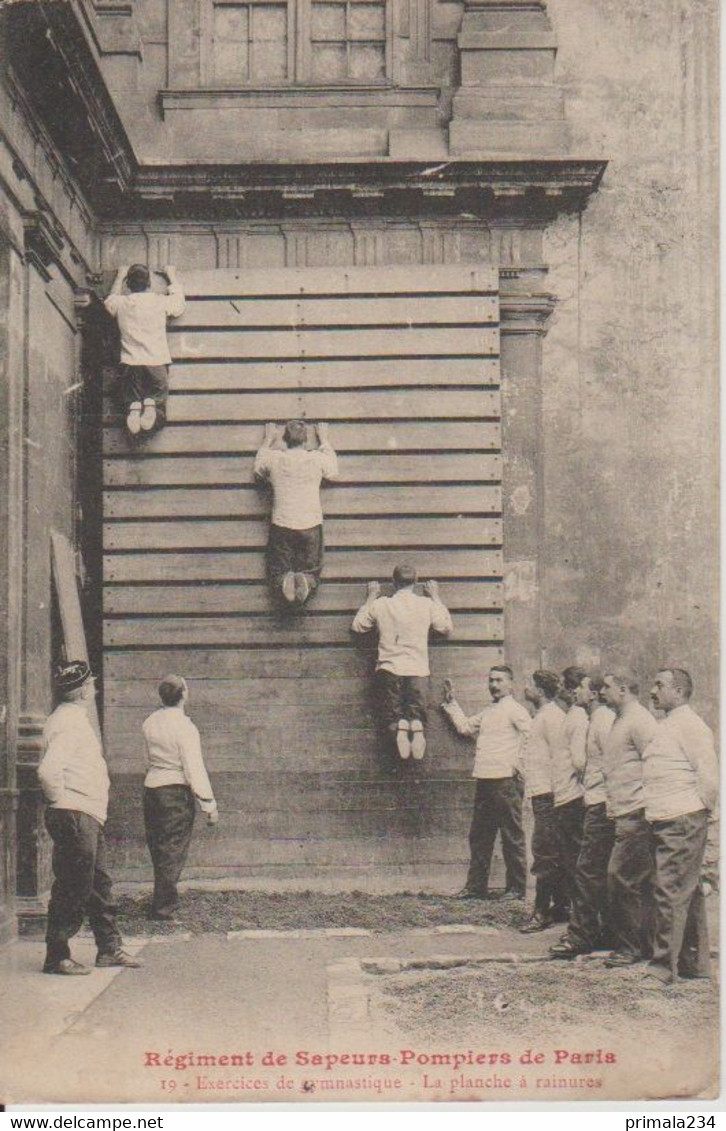 REGIMENT DE SAPEURS POMPIERS DE PARIS - EXERCICE DE GYMNASTIQUE - Onderwijs, Scholen En Universiteiten