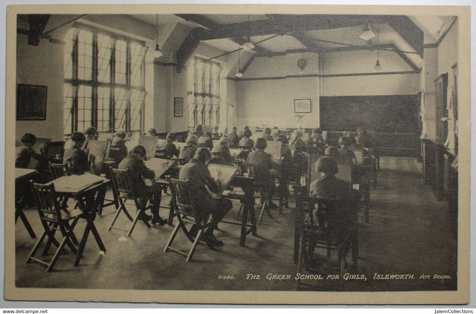 THE GREEN SCHOOL FOR GIRLS, ISLEWORTH Art Room - Middlesex