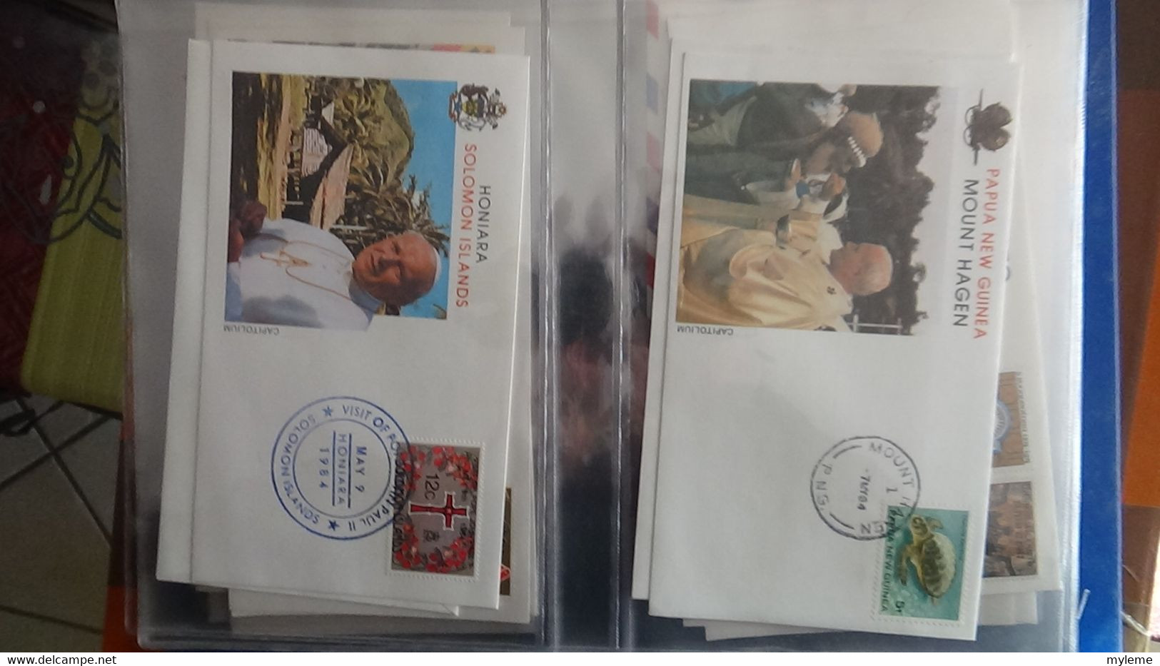 Z7 Belle collection de 132 enveloppes 1er jour du voyage de sa souveraineté le Pape Classeur 2 de 6 ...  A saisir !!!
