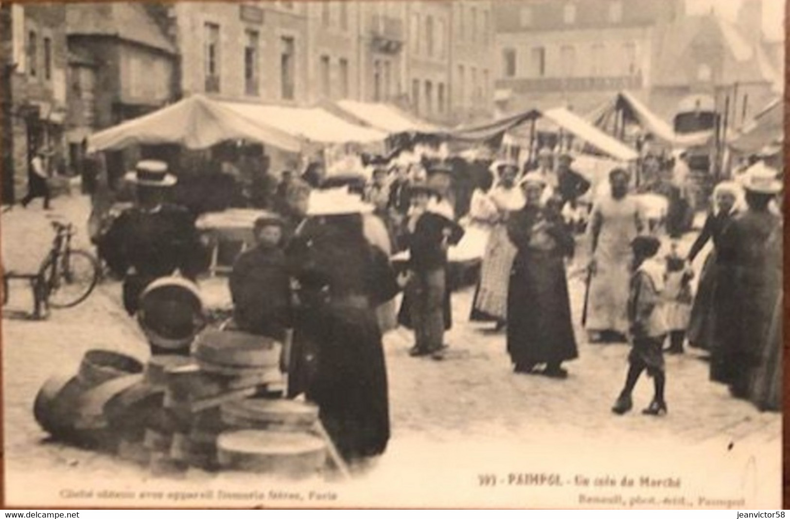 393 Paimpol Un Coin Du Marché Reanult Photo-édit Paimpol Cliché Avec Appareil Demarai Frères Paris - Paimpol