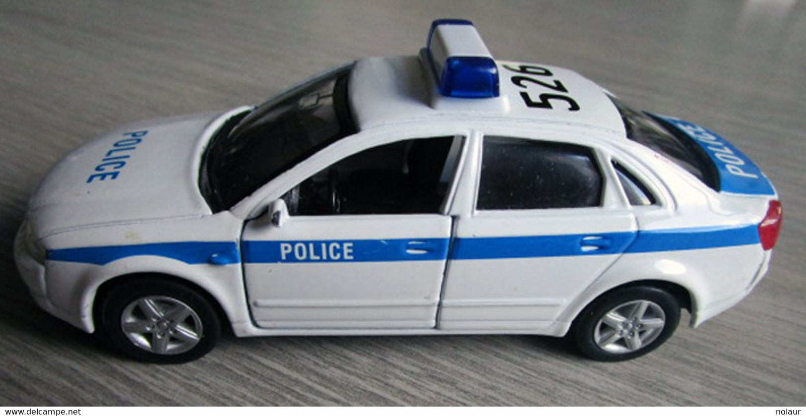 Audi A4 Police  - Welly 1/38 ème - Welly