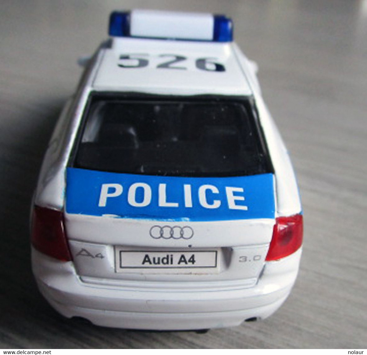 Audi A4 Police  - Welly 1/38 ème - Welly