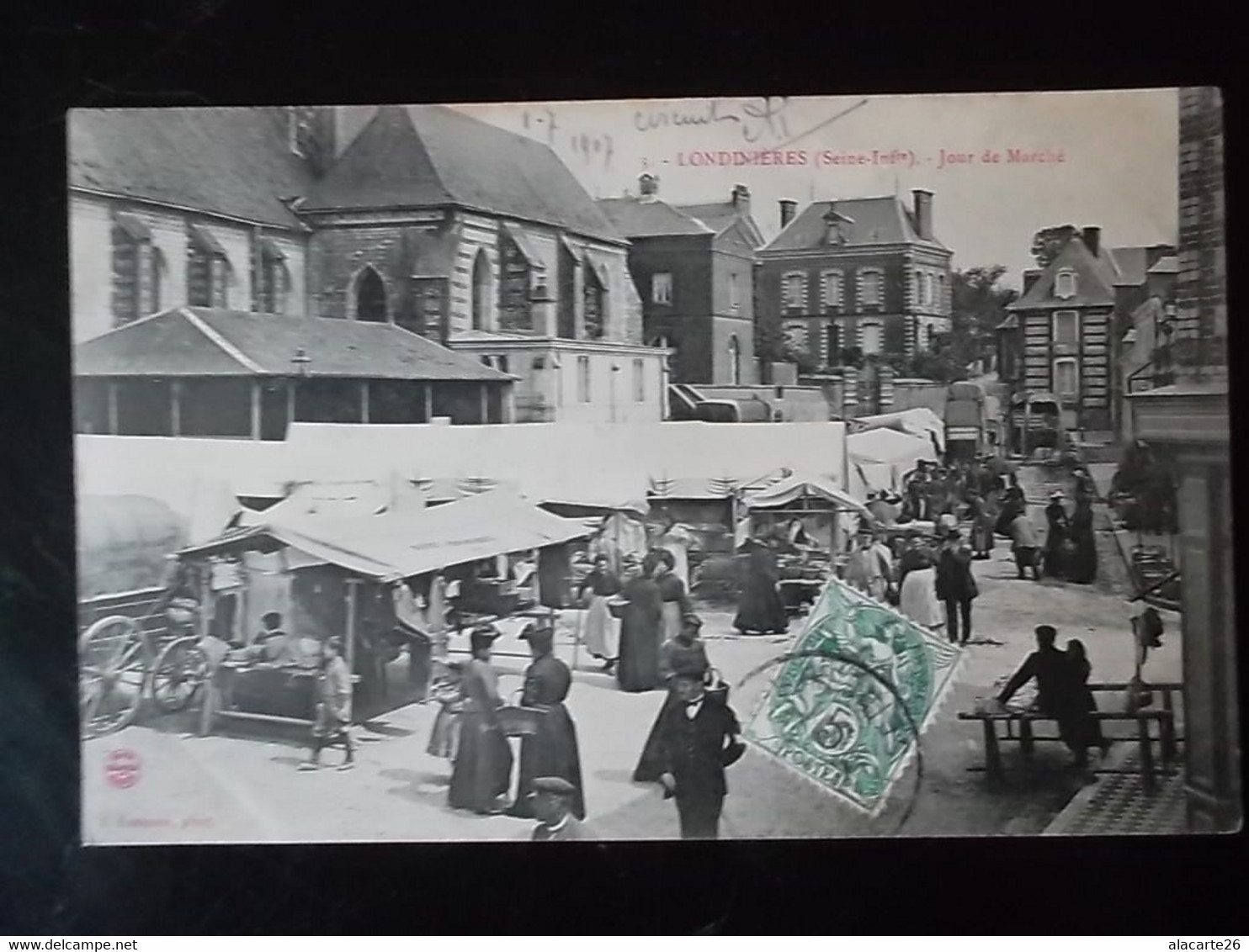 CPA  76 - LONDINIERES - Jour De Marché - Londinières