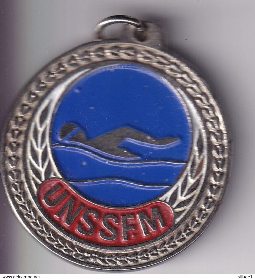 Médaille De Métal  2e Place De Natation UNSSFM - Swimming