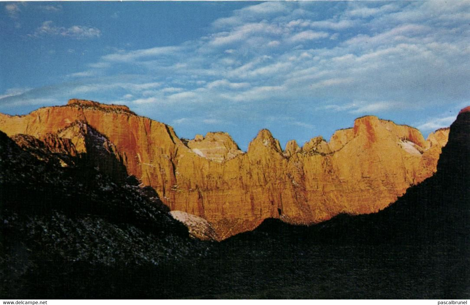 ZION NATIONAL PARK - UTAH - TOWERS OF THE VIRGIN FROM VISITOR CENTER - Zion