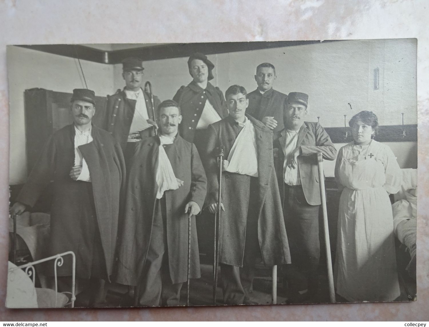 Carte Photo 38 VIENNE Hopital Militaire Vue D'une Chambre De Blessés - Photographe C DIDIER Saint Romain En Gal - 6 - Vienne