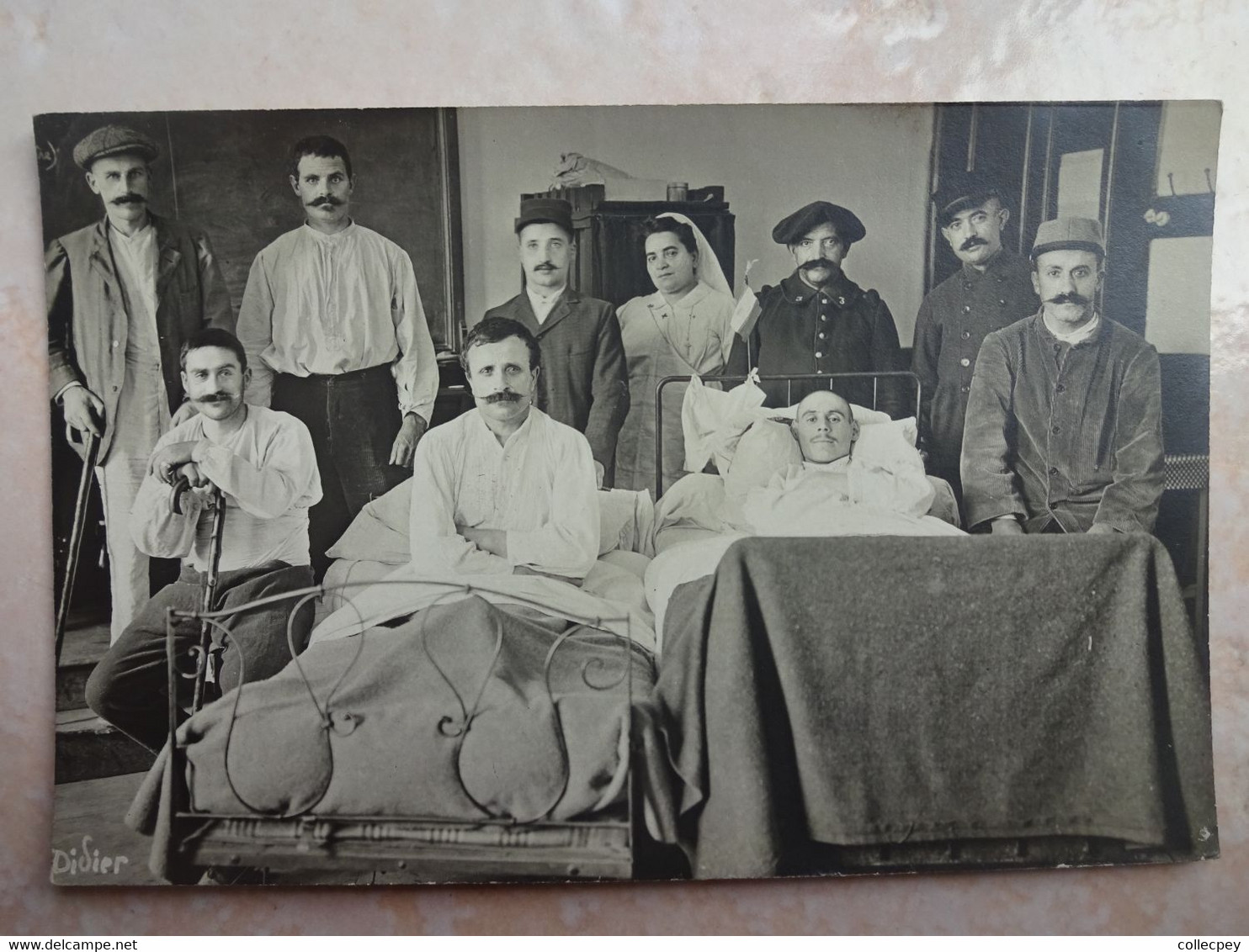 Carte Photo 38 VIENNE Hopital Militaire Vue D'une Chambre De Blessés - Photographe C DIDIER Saint Romain En Gal - 7 - Vienne