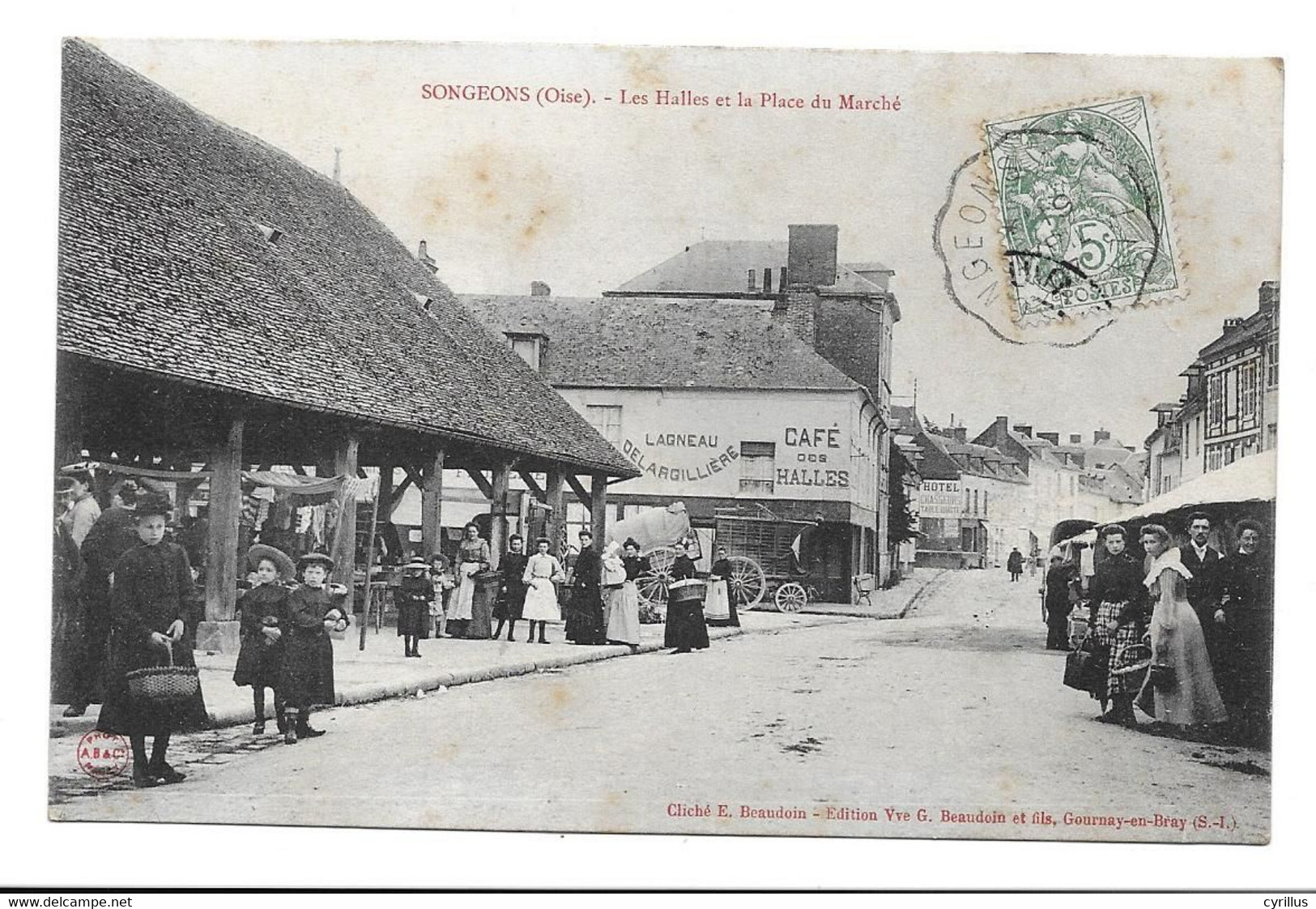 60 - SONGEONS - Les Halles Et La Place Du Marché - Animation - Songeons