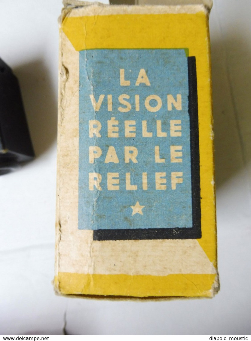 STÉRÉOSCOPE pour Positifs 45-107   N° 1 (La vision réelle par le relief )