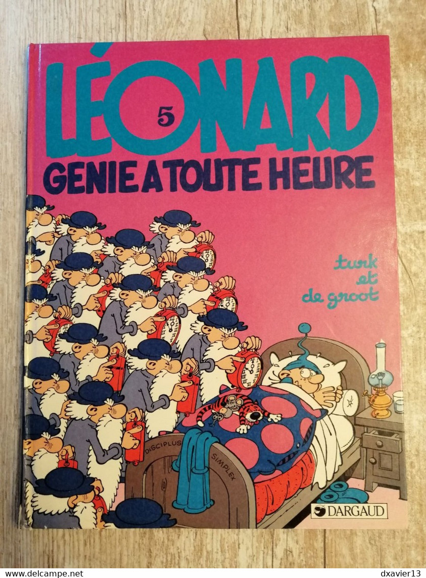 Bande Dessinée - Léonard 5 - Génie à Toute Heure (1986) - Léonard