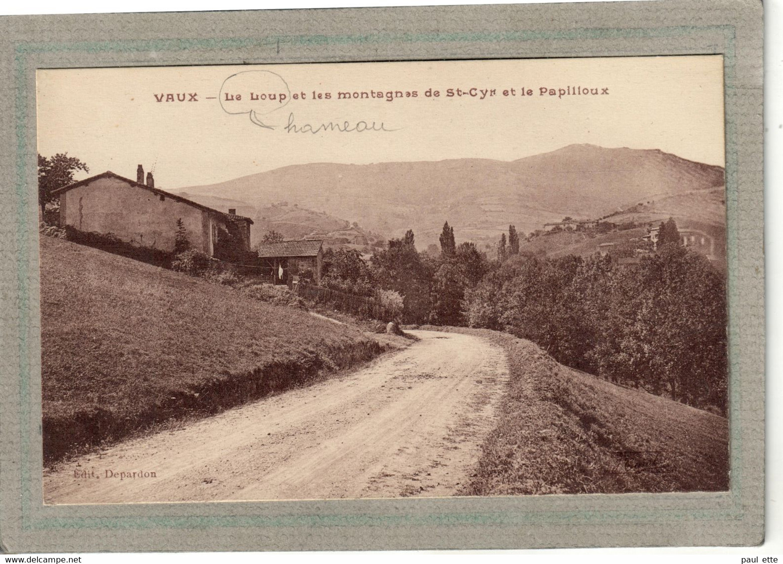 CPA - Environs De VAUX (69) Le LOUP - Aspect L'entrée Du Hameau Dans Les Années 20 / 30 - Vaux-en-Velin