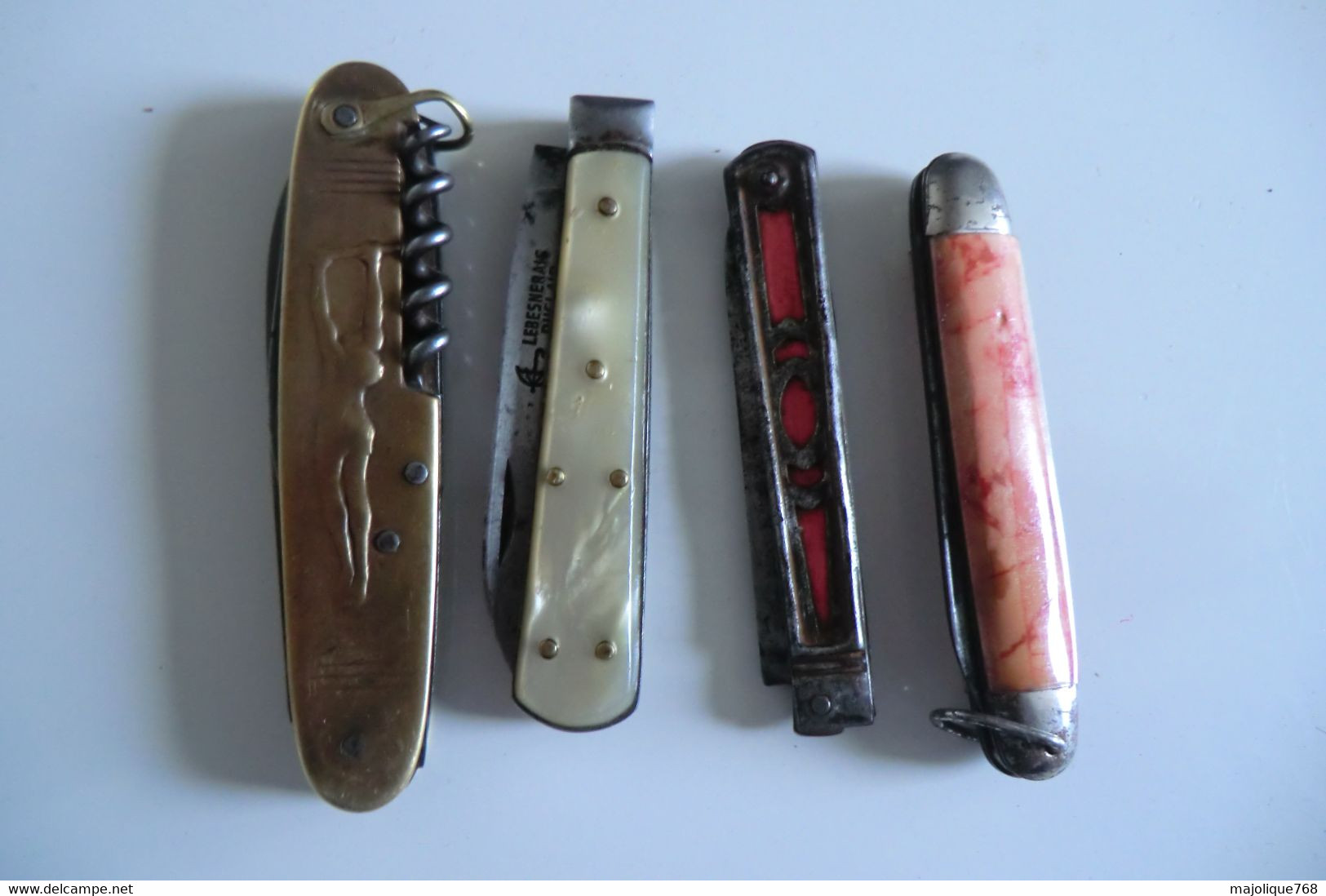 Lot De 4 Couteaux De Poche - De Marque Mikov Czechoslovakia - Lebesnerais à Duclair - Pradel - - Knives